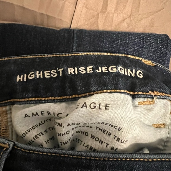 American Eagle Outfitters Dark Blue Jeggings - Picture 6 of 6